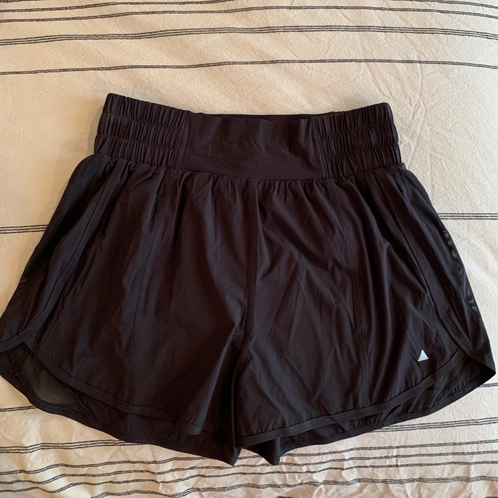 Balance Athletica Breeze Short Midnight